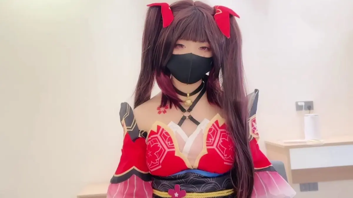 《小欣奈》超清神里绫华cosplay在线看-小欣奈化身原神人气角色-1080P高清画质全网最火cos视频-免费无广告播放