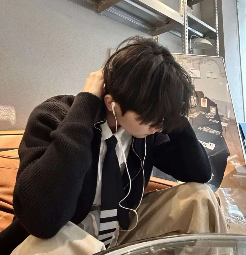 舍友by不吃姜小说全集在线免费阅读-笔趣阁完结全本舍友最新章节无广告免费看