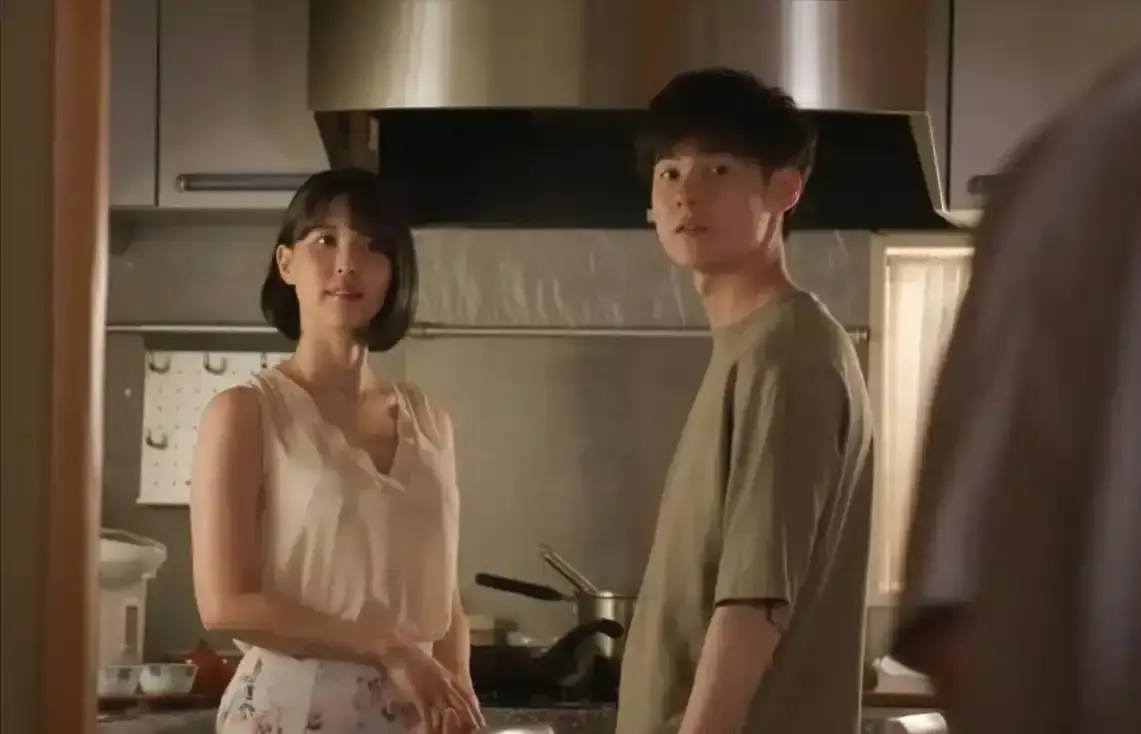 催泪情感大作《漂亮的女邻居5》高清未删减全集-林薇苏婉雨夜谜局精彩剧情-免费在线看无广告超清资源
