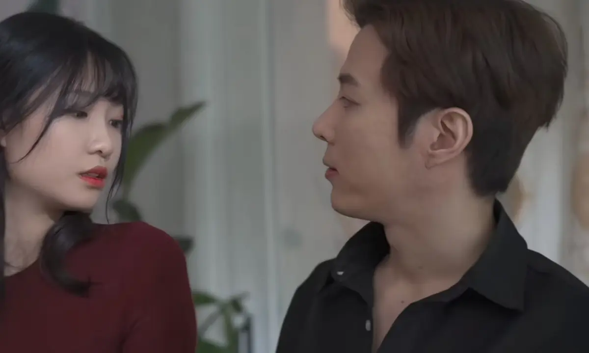 《债务人的妻子》尹律主演韩国电影高清完整版在线观看-债务人的妻子未删减蓝光免费观看无广告-韩国电影债务人的妻子蓝光完整版在线观看-VS影院