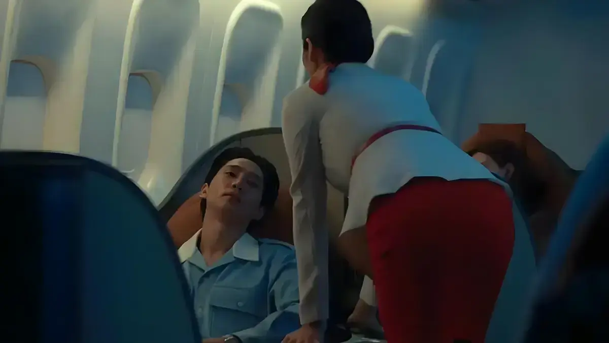 《韩国空姐》1080P超清完整版免费看-韩国爆笑空乘喜剧电影未删减-高清在线播放无广告卡顿支持网盘下载
