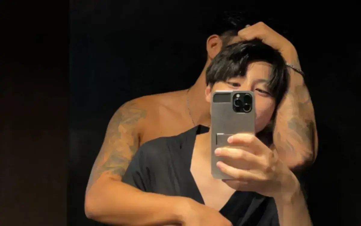 《花臂老师 / 花臂凉太 / 花臂夫妇》全季1080P高清资源-花臂老师无删节版免费在线看-完整剧情无广告流畅播放