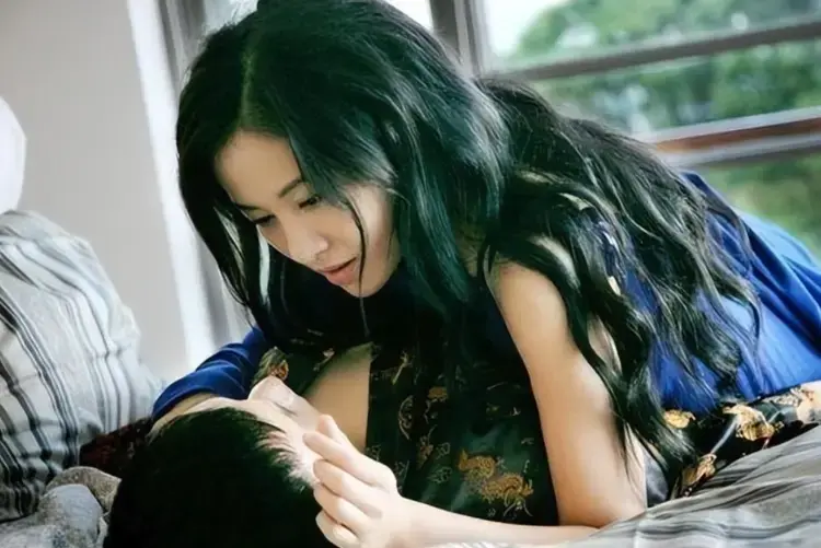 韩国电影《嫂嫂情事》无删减版HD高清播放-《嫂嫂情事》完整版免费在线观看-1080P画质资源