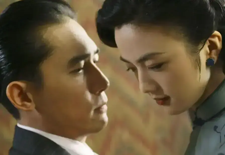 《色戒》电影完整版免费观看-色戒无删减高清中字在线-《色戒》4K修复版无广告播放