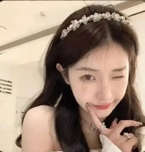 《李梨涡小睡神隐藏款》全季完整版在线观看-高清无删减免费播放-短剧《李梨涡小睡神隐藏款》慢摇游山恋HD